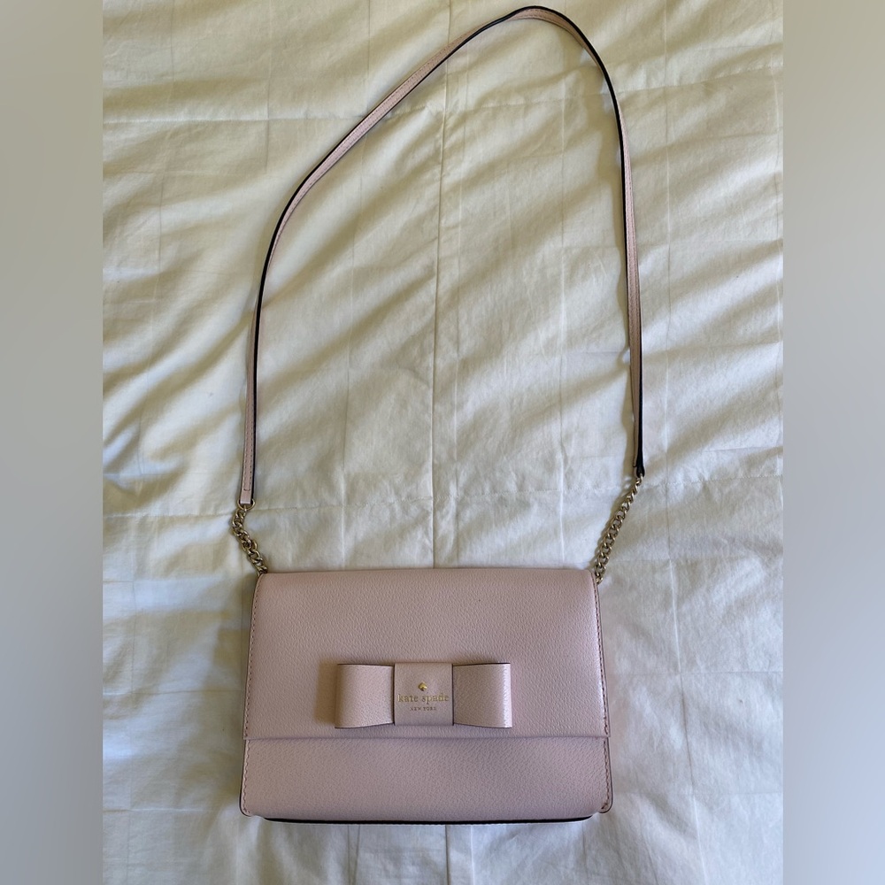 Kate Spade Light Pink Bow Crossbody Bag | Feminine & Chic | Leather